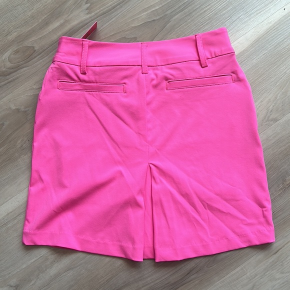 Brand new with tags Lilly Pulitzer hot pink skort - Picture 4 of 4